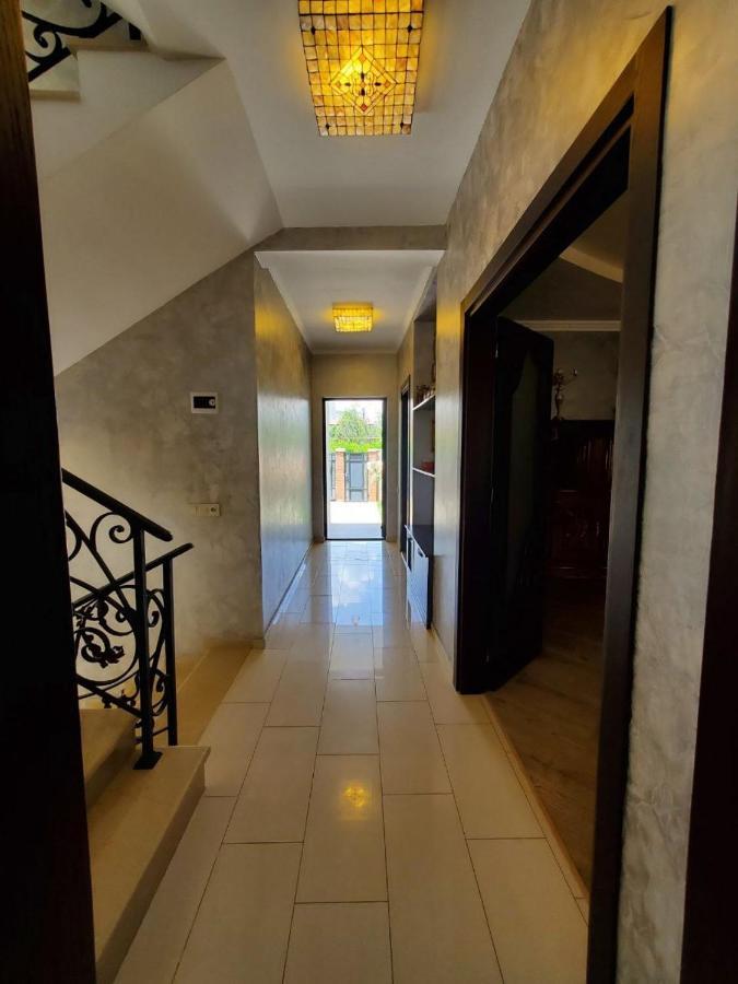 Guesthouse Anna Tbilisi Buitenkant foto